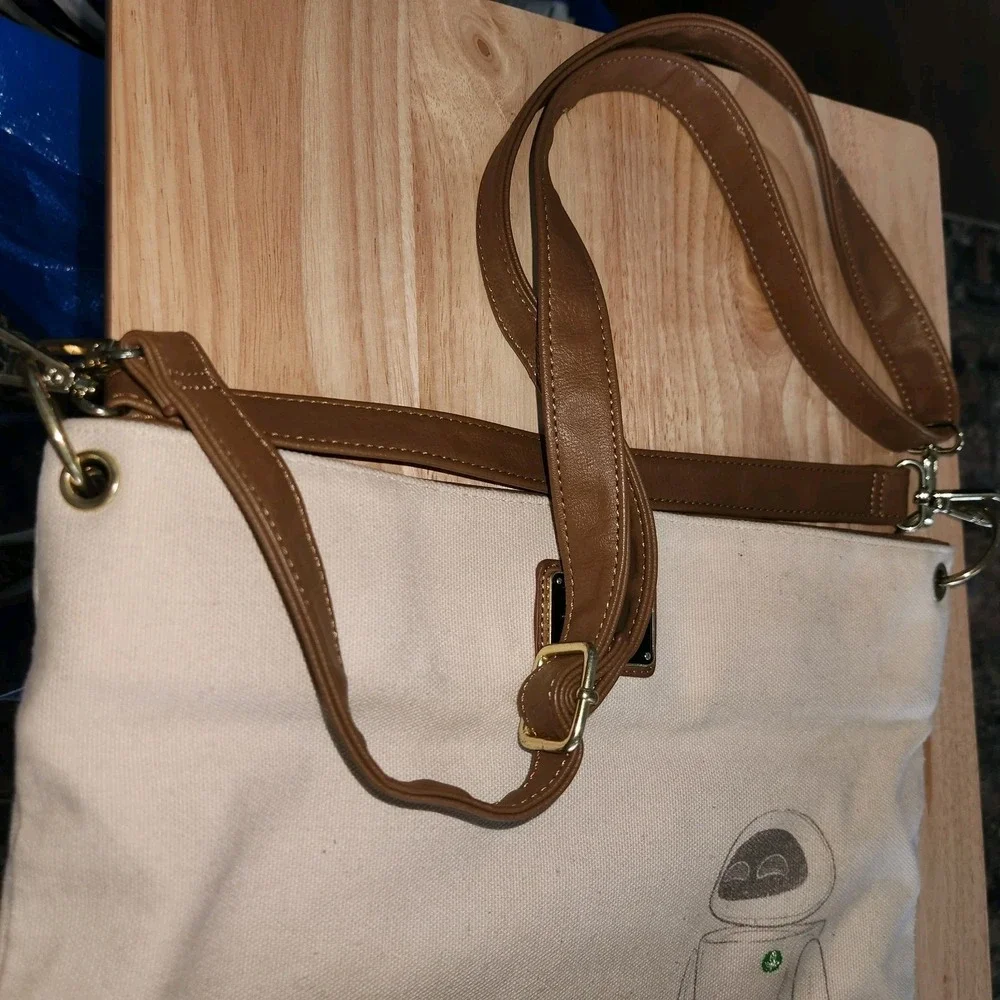 Loungefly Disney Pixar WALL-E Sketch Boot Canvas Crossbody Hobo Bag Rare EVE
